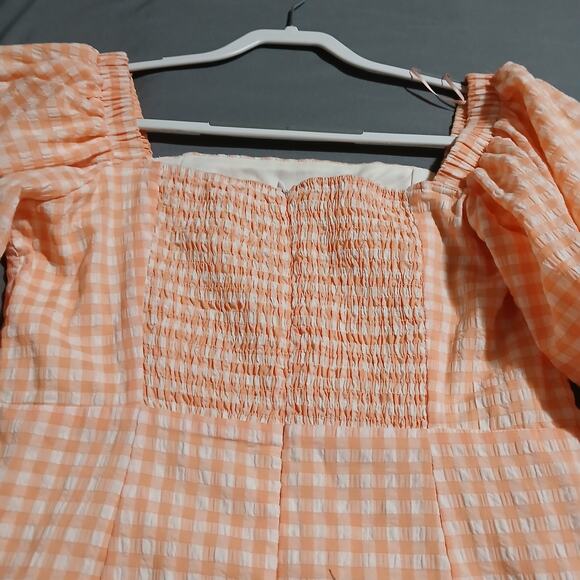 MABLE large peach seersucker gingham short puff sleeve fully lined mini-dress - Picture 7 of 14